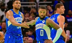 九游体育平台-雄鹿队主场大胜热火队迎来五连胜