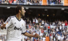 九游娱乐网页-卢卡库末节接管比赛，亚特兰大终结利物浦欧战神话