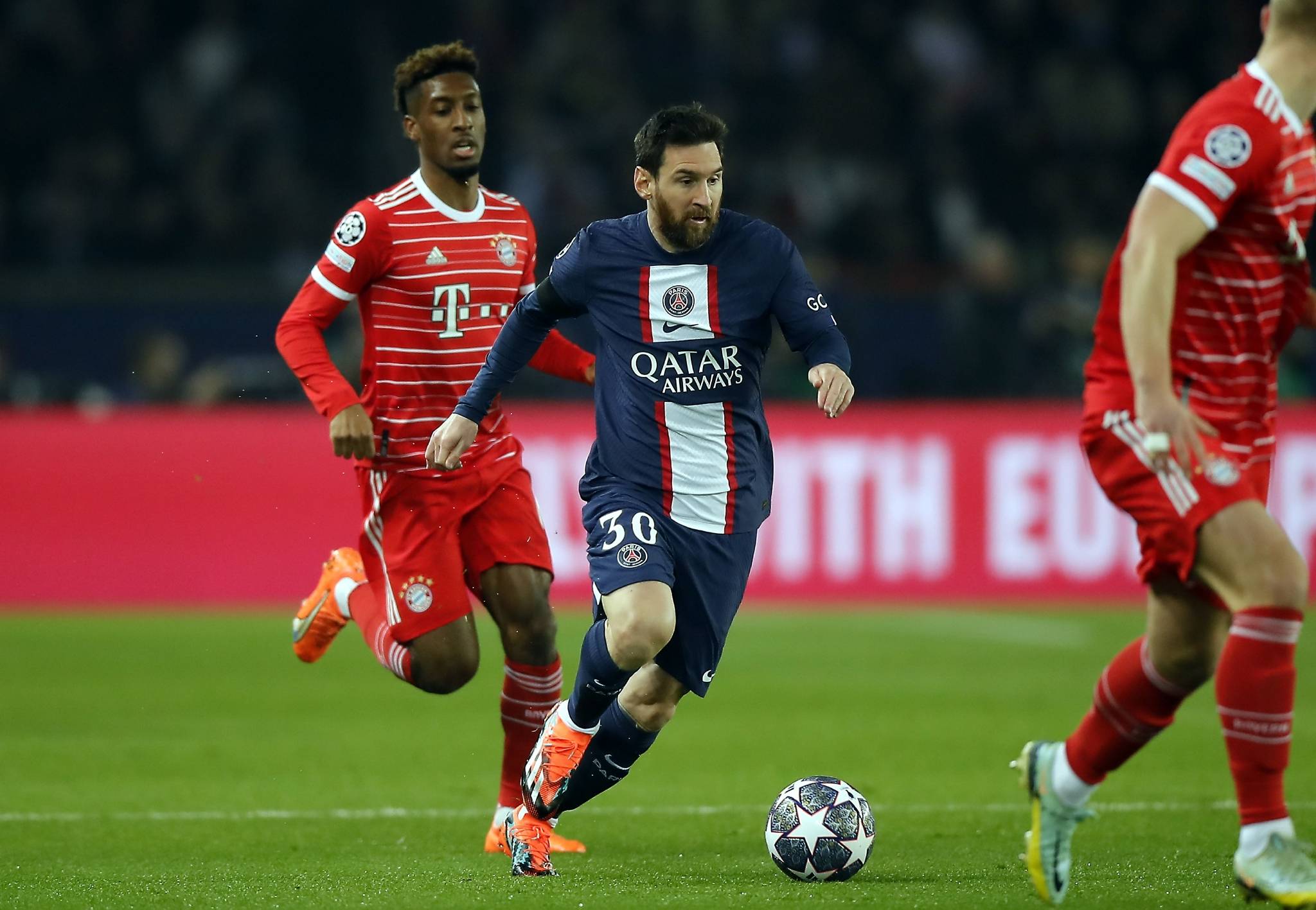 尤文图斯击败巴黎圣日耳曼，晋级欧国联决赛