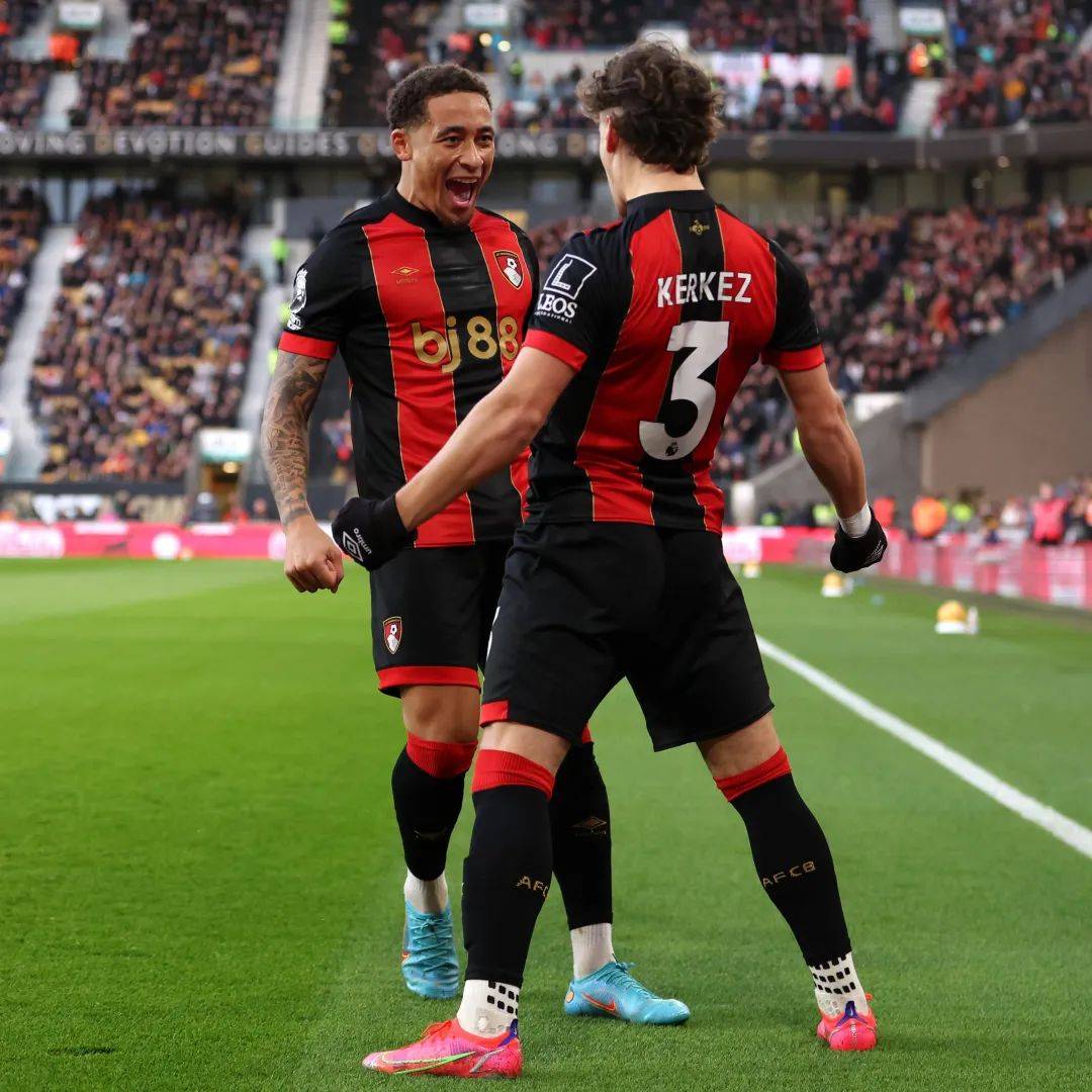 关于利兹联客场惨败,保级形势严峻的信息 关于利兹联客场惨败,保级形势严峻的信息