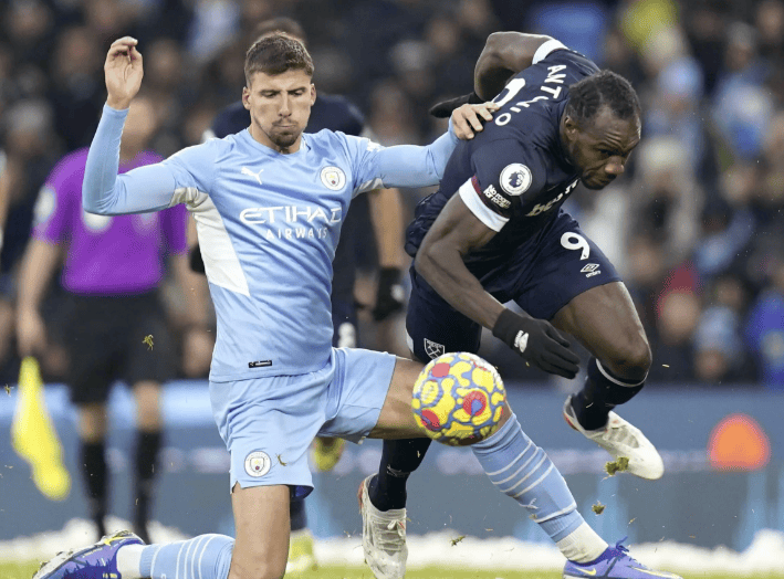 纽卡斯尔客场大胜哈德斯菲尔德，重返胜利走上正轨的简单介绍