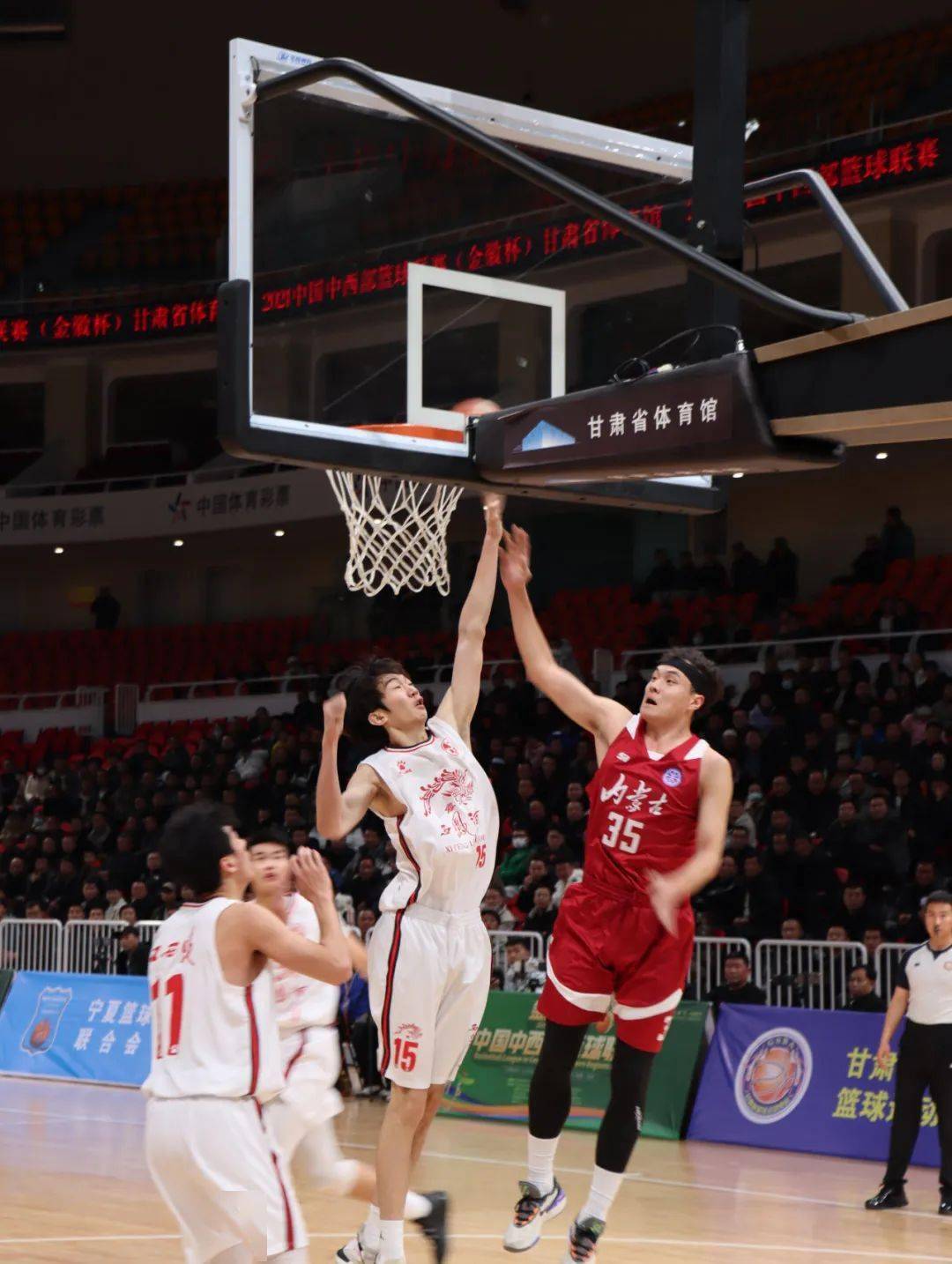 包含江西男篮对战内蒙古队,看谁更具实力取胜?的词条 包含江西男篮对战内蒙古队,看谁更具实力取胜?的词条