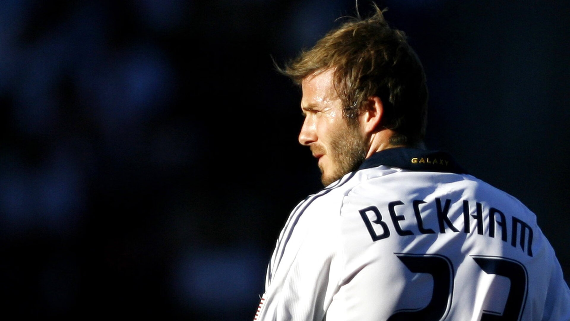 劳塔罗一锤定音！阿尔及利亚决胜局智取智利，世界排名争夺战迎来新王